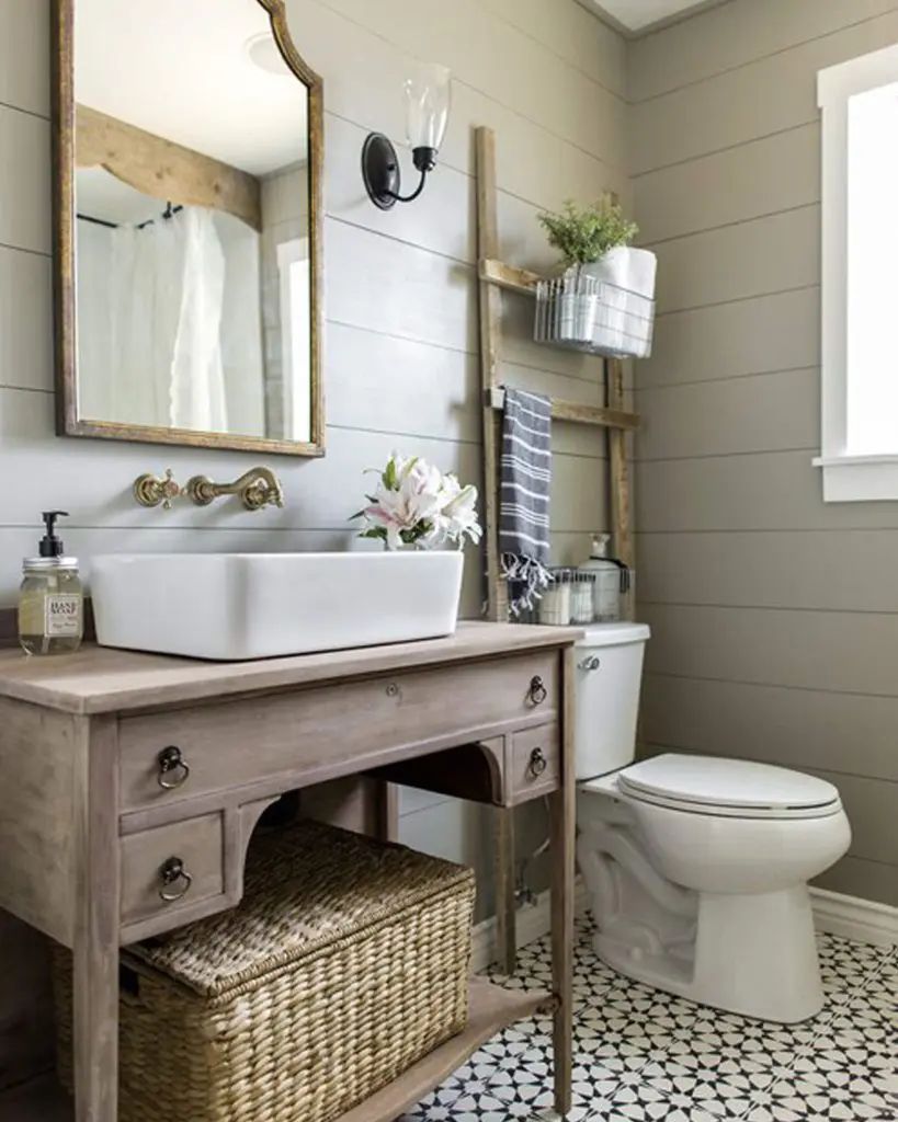 10 Stunning Bathroom Cabinet Designs for a Small Space